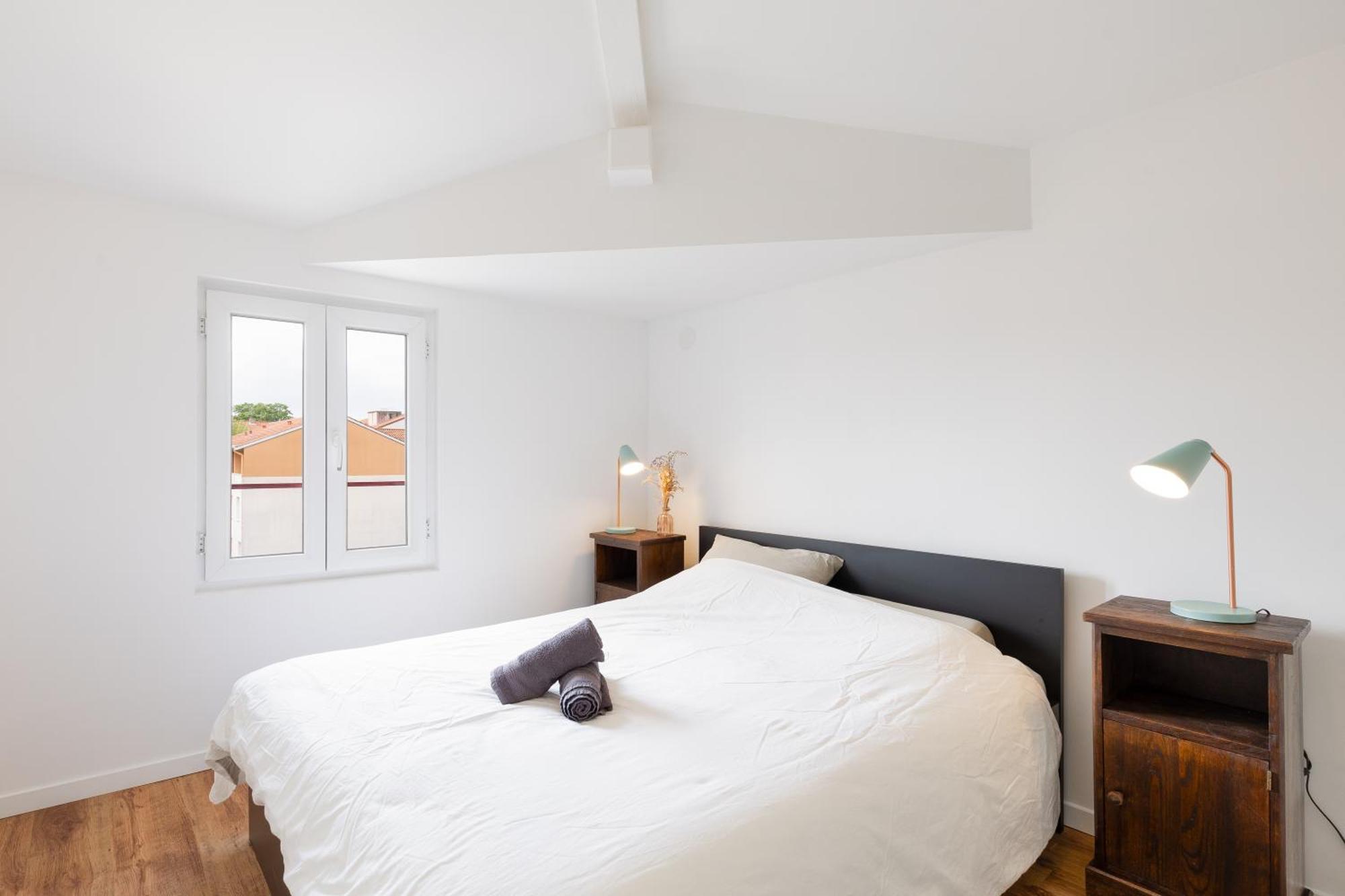 Appartement Climatise 2 Chambres Villefranche-sur-Saone Bagian luar foto